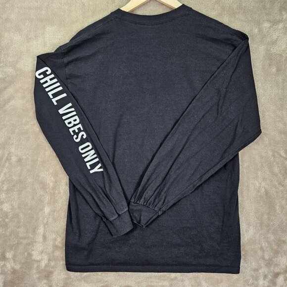 Spencers T-Shirt Men's Size L Black Floral Chill Vibes Only Long Sleeve Graphics - Picture 2 of 10